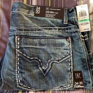 NEW Men Jeans